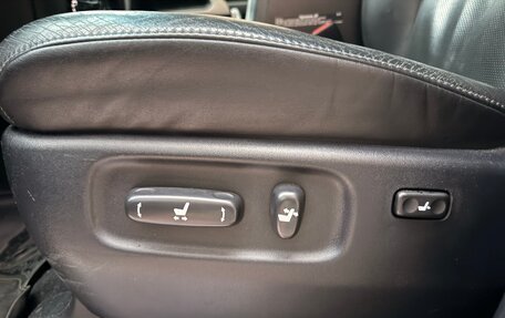 Toyota Land Cruiser 200, 2016 год, 4 885 000 рублей, 21 фотография