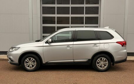 Mitsubishi Outlander III рестайлинг 3, 2017 год, 1 931 000 рублей, 2 фотография