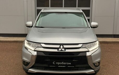 Mitsubishi Outlander III рестайлинг 3, 2017 год, 1 931 000 рублей, 8 фотография