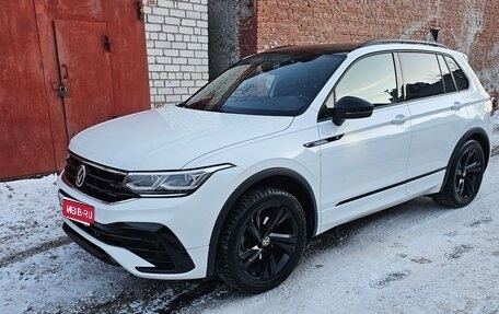 Volkswagen Tiguan II, 2021 год, 3 200 000 рублей, 1 фотография