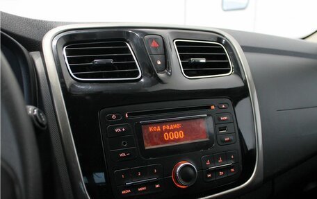 Renault Sandero II рестайлинг, 2017 год, 1 099 000 рублей, 15 фотография