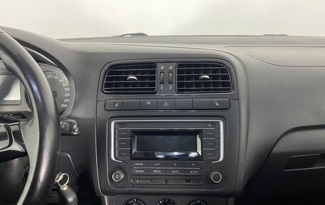 Volkswagen Polo VI (EU Market), 2016 год, 1 040 000 рублей, 17 фотография