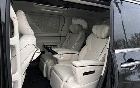 Lexus LM, 2025 год, 16 990 000 рублей, 8 фотография
