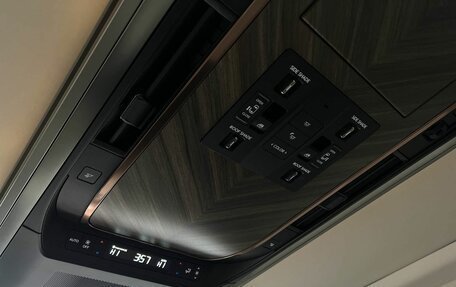 Lexus LM, 2025 год, 16 990 000 рублей, 31 фотография