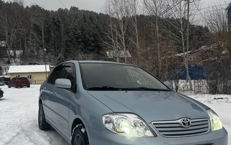 Toyota Corolla, 2005 год, 570 000 рублей, 3 фотография