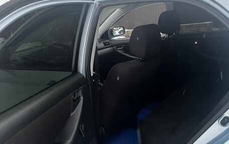 Toyota Corolla, 2005 год, 570 000 рублей, 10 фотография