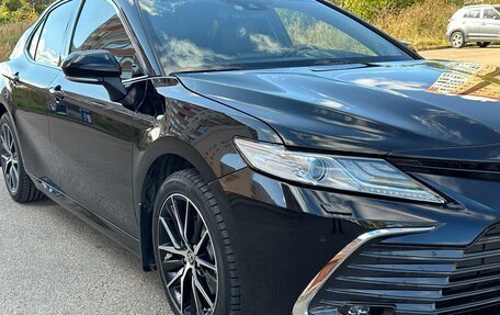 Toyota Camry, 2021 год, 3 700 000 рублей, 12 фотография