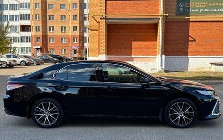 Toyota Camry, 2021 год, 3 700 000 рублей, 6 фотография