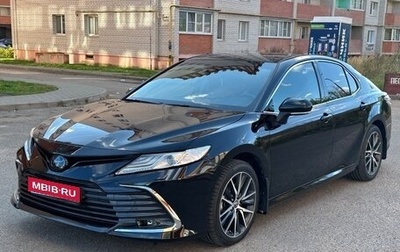 Toyota Camry, 2021 год, 3 700 000 рублей, 1 фотография
