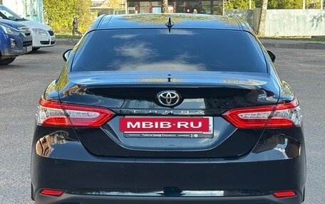 Toyota Camry, 2021 год, 3 700 000 рублей, 4 фотография