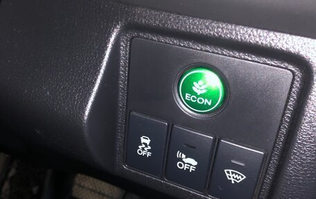 Honda Vezel, 2014 год, 1 340 000 рублей, 15 фотография