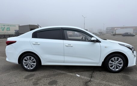 KIA Rio IV, 2020 год, 1 350 000 рублей, 4 фотография