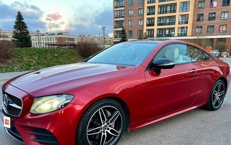 Mercedes-Benz E-Класс, 2019 год, 4 550 000 рублей, 5 фотография