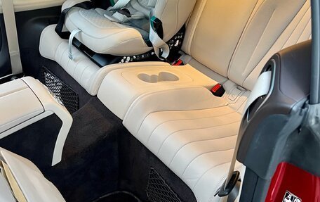 Mercedes-Benz E-Класс, 2019 год, 4 550 000 рублей, 10 фотография