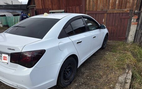 Chevrolet Cruze II, 2013 год, 700 000 рублей, 4 фотография