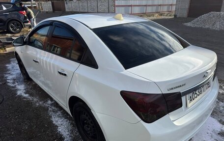 Chevrolet Cruze II, 2013 год, 700 000 рублей, 10 фотография