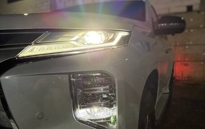 Mitsubishi Montero Sport, 2021 год, 4 500 000 рублей, 1 фотография