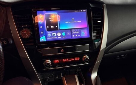 Mitsubishi Montero Sport, 2021 год, 4 500 000 рублей, 11 фотография