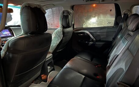 Mitsubishi Montero Sport, 2021 год, 4 500 000 рублей, 9 фотография