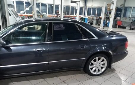 Audi A8, 1995 год, 390 000 рублей, 1 фотография