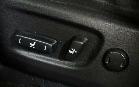 Toyota Land Cruiser Prado 150 рестайлинг 2, 2017 год, 4 797 000 рублей, 14 фотография