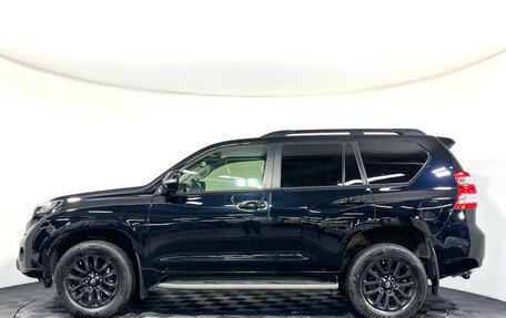 Toyota Land Cruiser Prado 150 рестайлинг 2, 2017 год, 4 797 000 рублей, 8 фотография