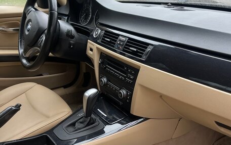 BMW 3 серия, 2009 год, 1 038 000 рублей, 2 фотография