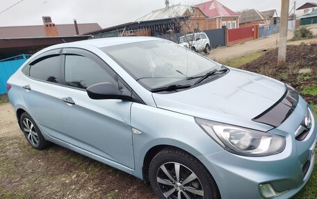 Hyundai Solaris II рестайлинг, 2014 год, 850 000 рублей, 1 фотография