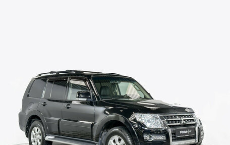 Mitsubishi Pajero IV, 2015 год, 2 688 000 рублей, 3 фотография