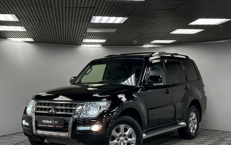 Mitsubishi Pajero IV, 2015 год, 2 688 000 рублей, 25 фотография