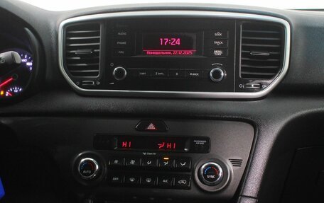 KIA Sportage IV рестайлинг, 2020 год, 2 560 000 рублей, 10 фотография