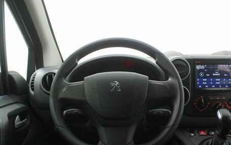 Peugeot Partner II рестайлинг 2, 2021 год, 2 080 000 рублей, 9 фотография