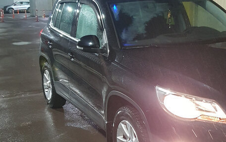 Volkswagen Tiguan I, 2010 год, 1 200 000 рублей, 2 фотография