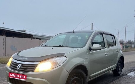 Renault Sandero I, 2010 год, 425 000 рублей, 1 фотография