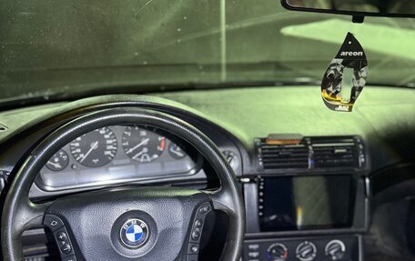 BMW 5 серия, 2002 год, 610 000 рублей, 16 фотография