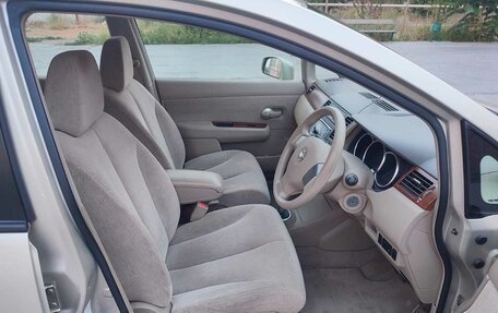 Nissan Tiida, 2005 год, 790 000 рублей, 10 фотография