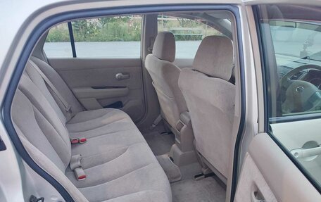 Nissan Tiida, 2005 год, 790 000 рублей, 14 фотография