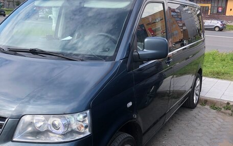 Volkswagen Caravelle T5, 2007 год, 1 300 000 рублей, 3 фотография