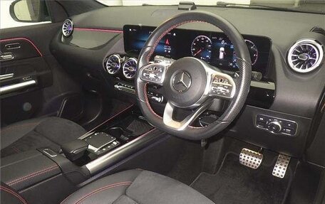 Mercedes-Benz GLA, 2021 год, 2 921 000 рублей, 3 фотография