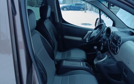 Peugeot Partner II рестайлинг 2, 2012 год, 900 000 рублей, 11 фотография