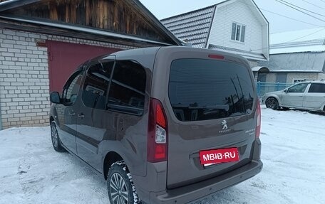 Peugeot Partner II рестайлинг 2, 2012 год, 900 000 рублей, 14 фотография