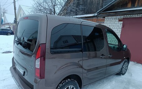 Peugeot Partner II рестайлинг 2, 2012 год, 900 000 рублей, 13 фотография