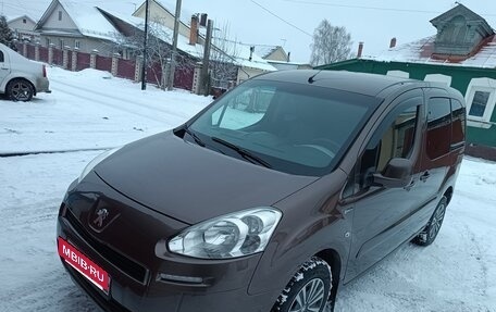 Peugeot Partner II рестайлинг 2, 2012 год, 900 000 рублей, 19 фотография