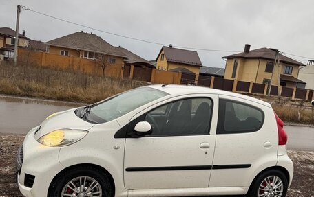 Peugeot 107 I рестайлинг, 2011 год, 475 000 рублей, 2 фотография