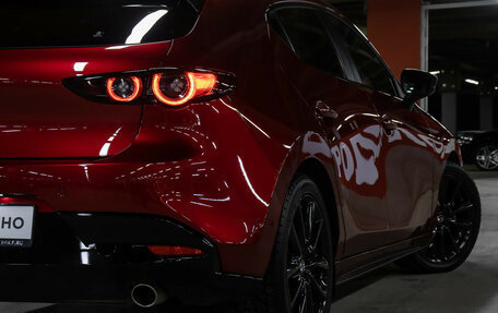 Mazda 3, 2019 год, 2 198 000 рублей, 26 фотография