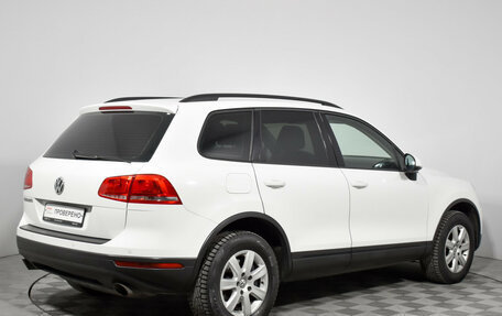 Volkswagen Touareg III, 2015 год, 2 390 000 рублей, 5 фотография