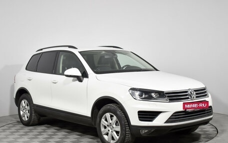 Volkswagen Touareg III, 2015 год, 2 390 000 рублей, 3 фотография