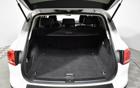 Volkswagen Touareg III, 2015 год, 2 390 000 рублей, 19 фотография