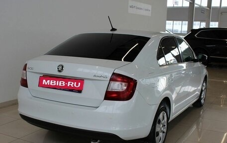 Skoda Rapid I, 2018 год, 1 050 000 рублей, 4 фотография