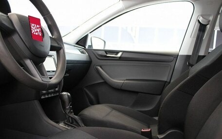 Skoda Rapid I, 2018 год, 1 050 000 рублей, 8 фотография